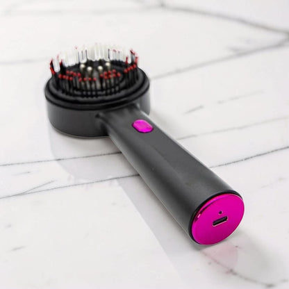 Elvora™ ReVive Glow Scalp Brush